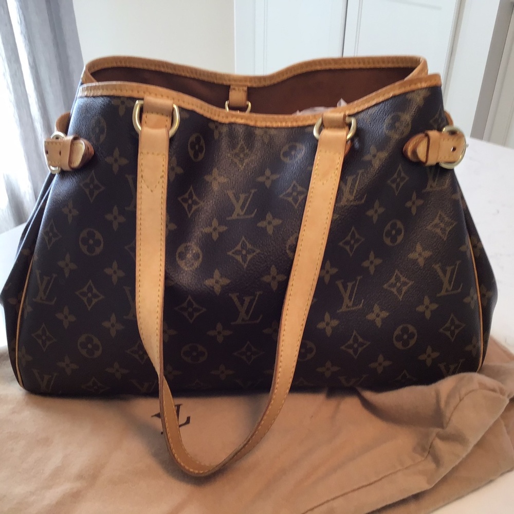 Louis Vuitton battignoles tote
